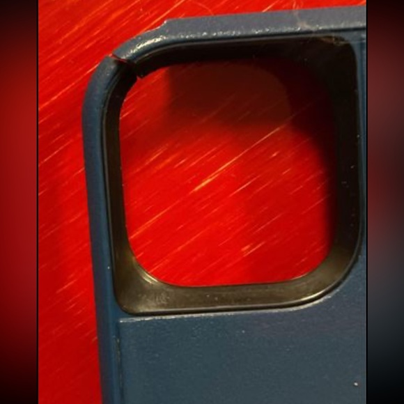 Otterbox Case for IPhone 11 Pro Max with Popsocket - Picture 3 of 4